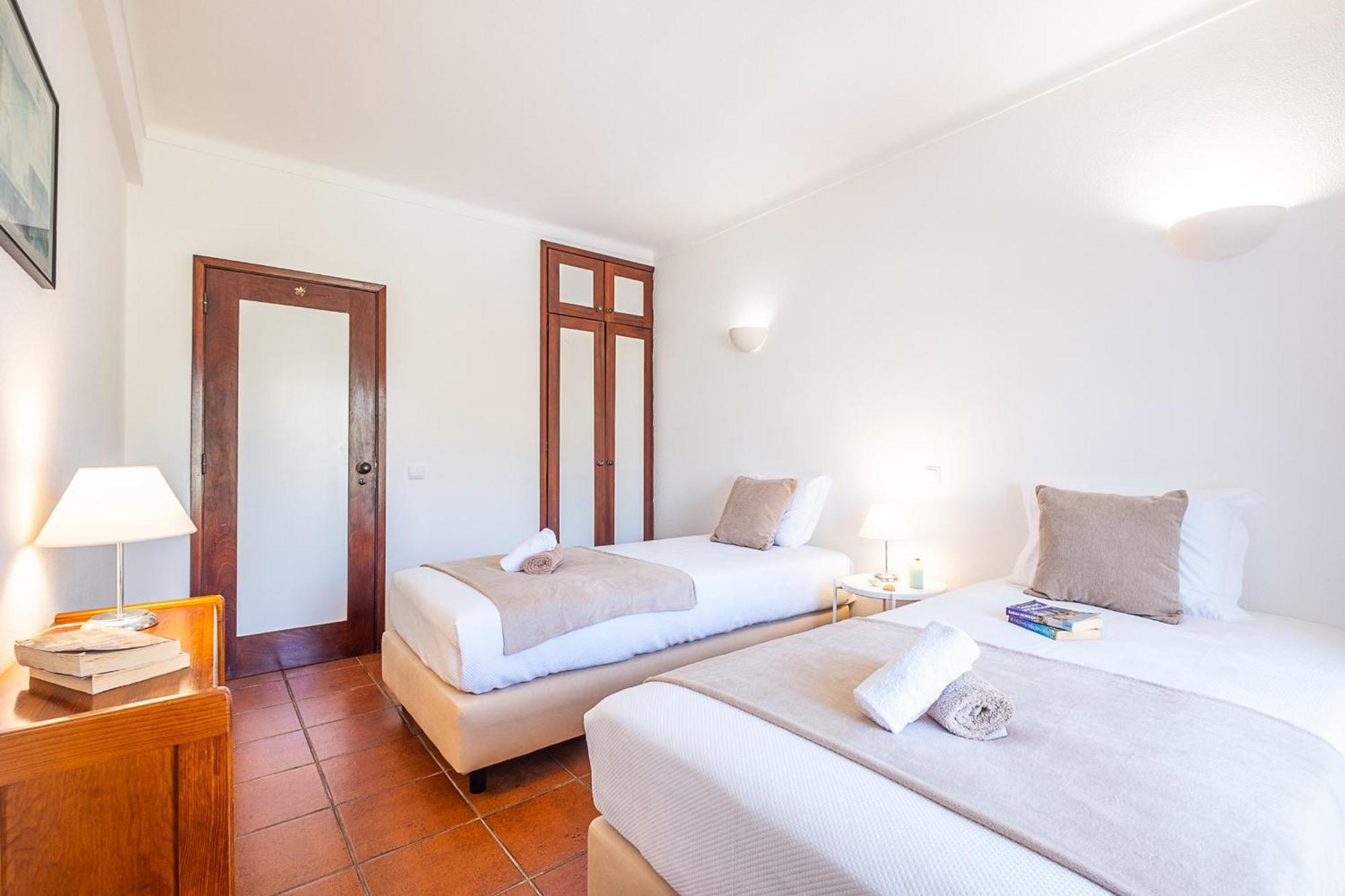 Villa Saint Lucia By Algarve Vacation *